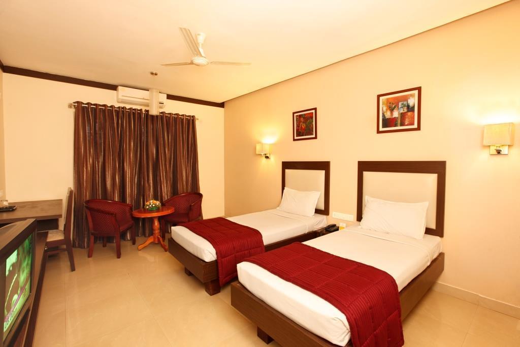 Broad Bean Hotel Tellicherry ภายนอก รูปภาพ